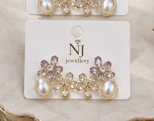 Lilac Floral Pearl Climbers