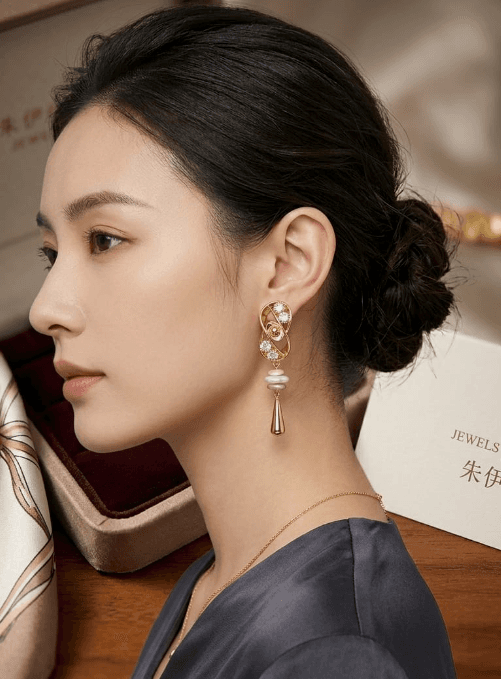 Celestial Luxe Pearl Drop Earrings